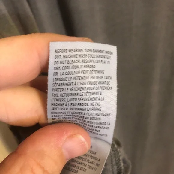 AMERICAN EAGLE Small Gray V-Neck Embroidered Soft & Sexy Short Sleeve T-Shirt - Picture 5 of 7